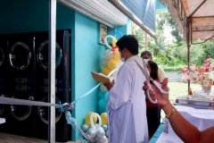 Laundry-shop-moalboal